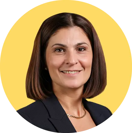 Silvia, Founder of Iommix - Growth and GTM Strategy Consultant.